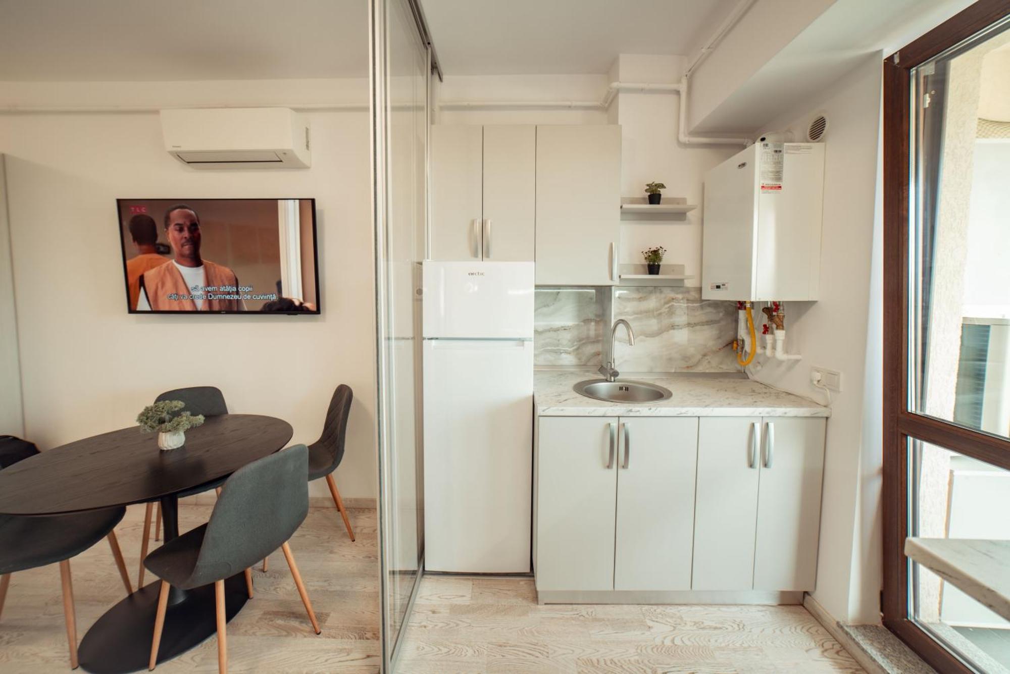 Cozy Aparthotel - Ultracentral Luxury Apartments Iasi Exterior photo